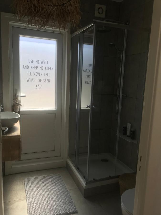 Hs 68 Homestay 잔드보르트 외부 사진